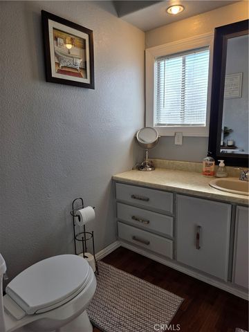 1301 E Avenue I SPC 225, Lancaster, CA 93535