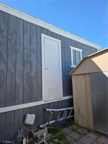1301 E Avenue I SPC 225, Lancaster, CA 93535