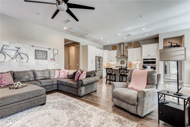 11137 Briar Rose Court, Corona, CA 92883