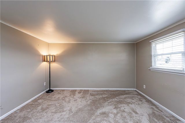 384 Northgate Dr T, Washington Twp, PA 15613