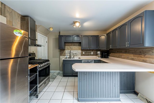 384 Northgate Dr T, Washington Twp, PA 15613