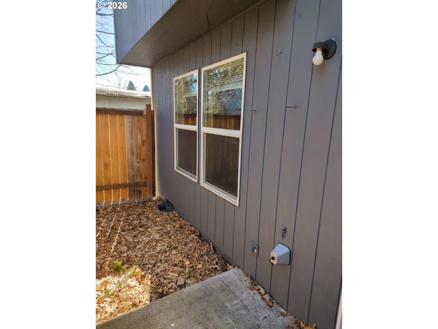 340 Nw CONNELL Ave, Hillsboro, OR 97124