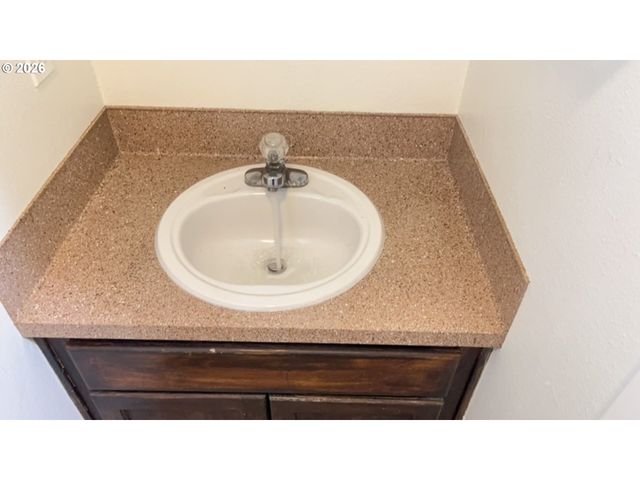 340 Nw CONNELL Ave, Hillsboro, OR 97124