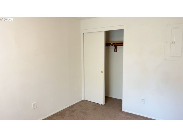 340 Nw CONNELL Ave, Hillsboro, OR 97124