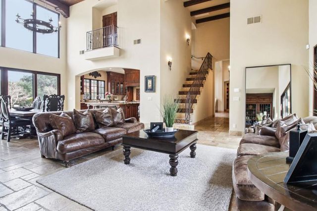 12220 Heritage, Gilroy, CA 95020