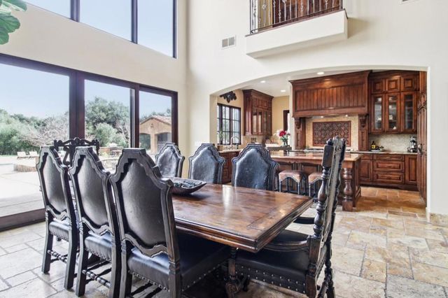 12220 Heritage, Gilroy, CA 95020