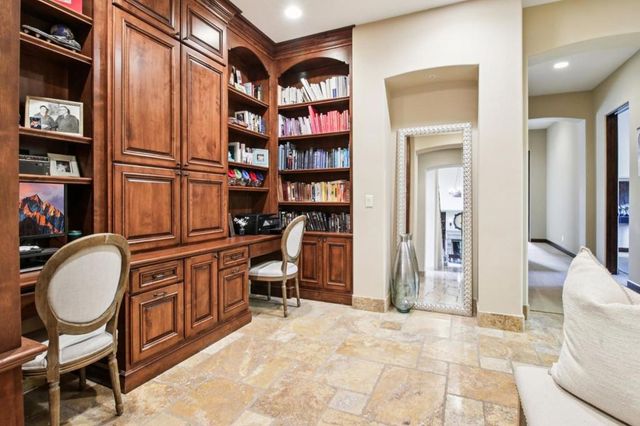 12220 Heritage, Gilroy, CA 95020