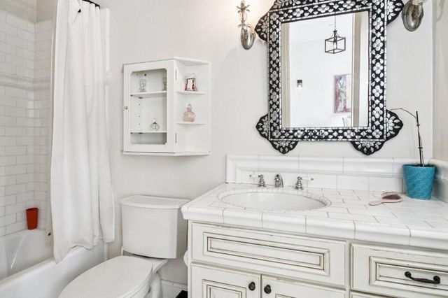 12220 Heritage, Gilroy, CA 95020