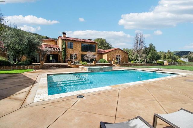 12220 Heritage, Gilroy, CA 95020