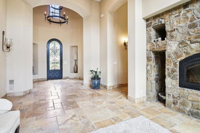 12220 Heritage, Gilroy, CA 95020