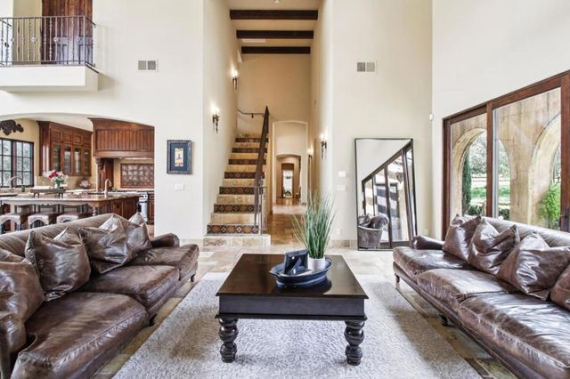 12220 Heritage, Gilroy, CA 95020