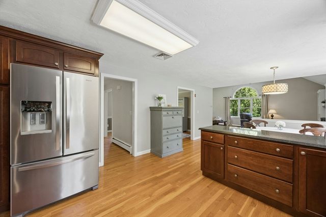 28 Whitman, Stow, MA 01775