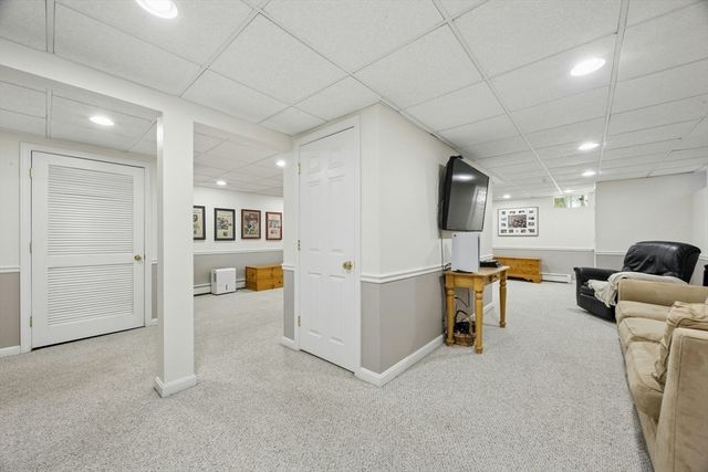 28 Whitman, Stow, MA 01775