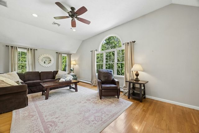 28 Whitman, Stow, MA 01775