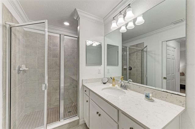 18008 GAWTHROP DRIVE 302, Bradenton, FL 34211