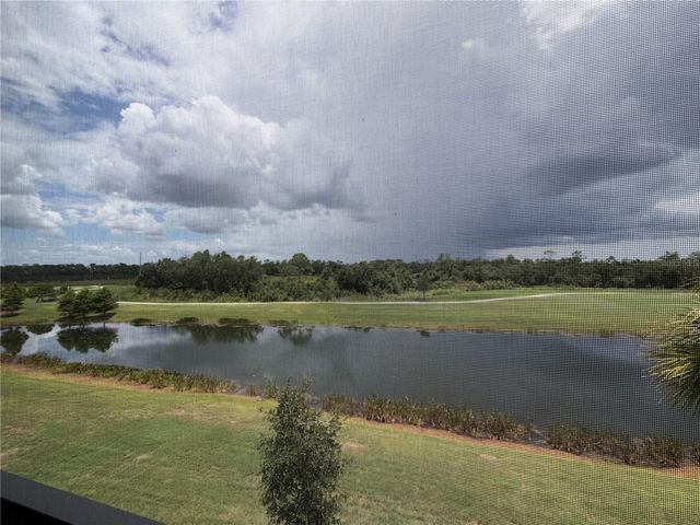 18008 GAWTHROP DRIVE 302, Bradenton, FL 34211