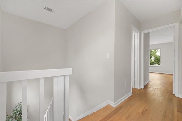 1017 Falling Valley Court SE, Smyrna, GA 30080