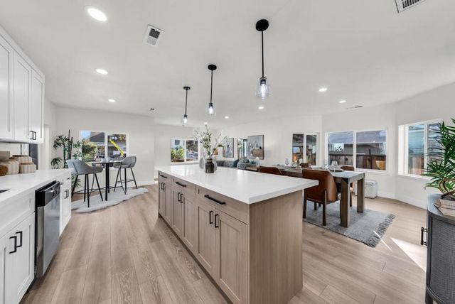 1539 San Fernando, San Jose, CA 95116