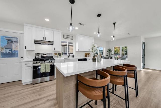 1539 San Fernando, San Jose, CA 95116