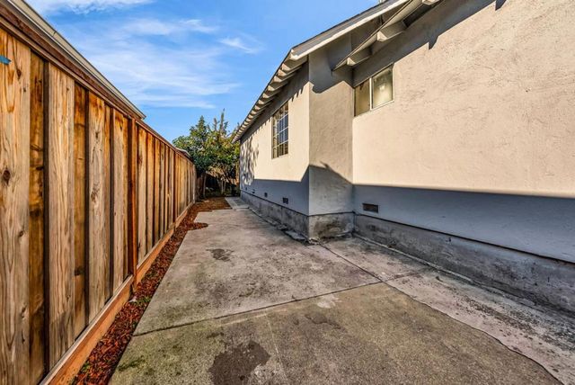 1539 San Fernando, San Jose, CA 95116
