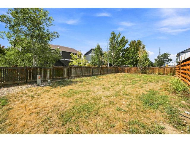4199 Cripple Creek Dr, Loveland, CO 80538