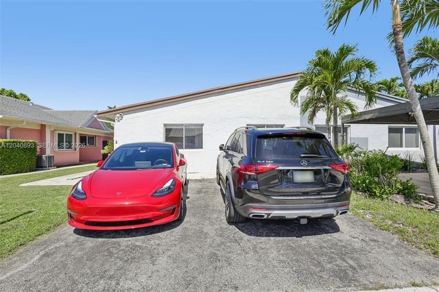 9709 SW 146th Ct, Miami, FL 33186