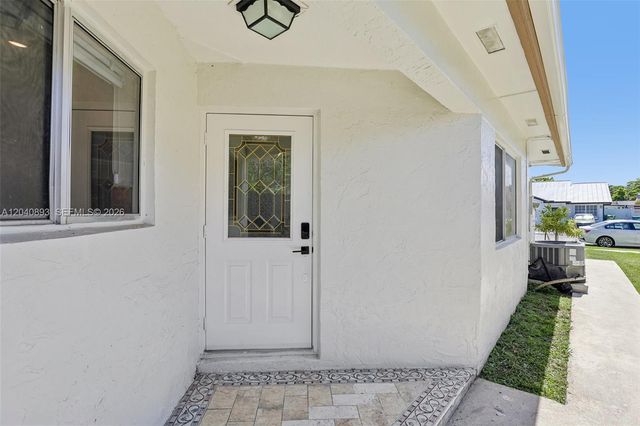 9709 SW 146th Ct, Miami, FL 33186