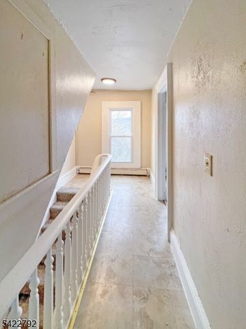 214 Washington St, Phillipsburg Town, NJ 08865