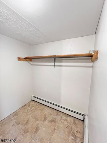 214 Washington St, Phillipsburg Town, NJ 08865