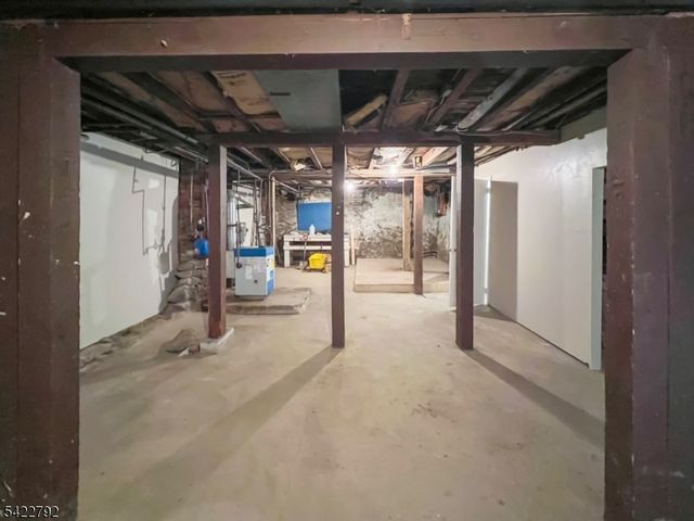214 Washington St, Phillipsburg Town, NJ 08865