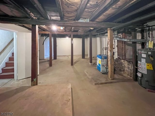214 Washington St, Phillipsburg Town, NJ 08865