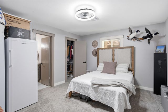 212 Queen Drive 208-212, Hewitt, TX 76643