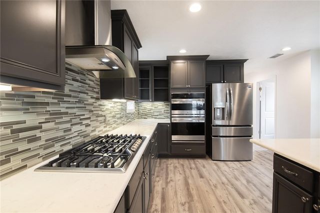 13765 EAGLESNEST BAY Dr, Corpus Christi, TX 78418