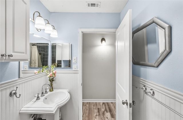 13765 EAGLESNEST BAY Dr, Corpus Christi, TX 78418