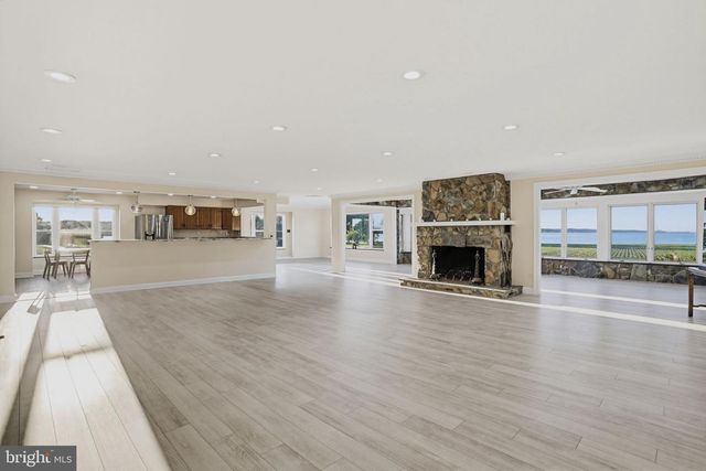 9100 LANSEAIR FARM, Welcome, MD 20693