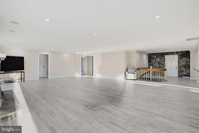 9100 LANSEAIR FARM, Welcome, MD 20693