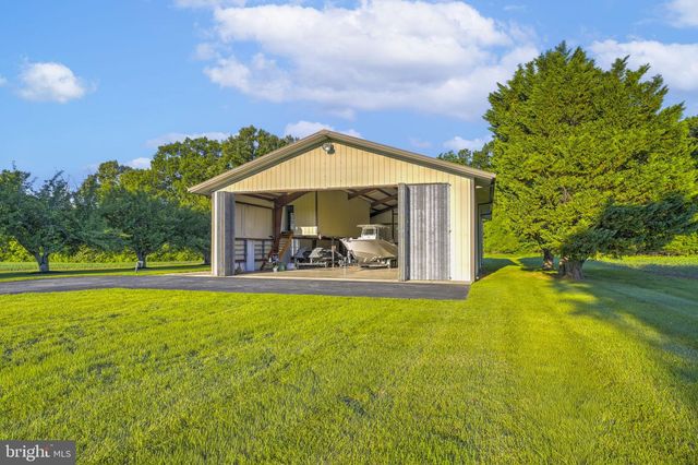 9100 LANSEAIR FARM, Welcome, MD 20693
