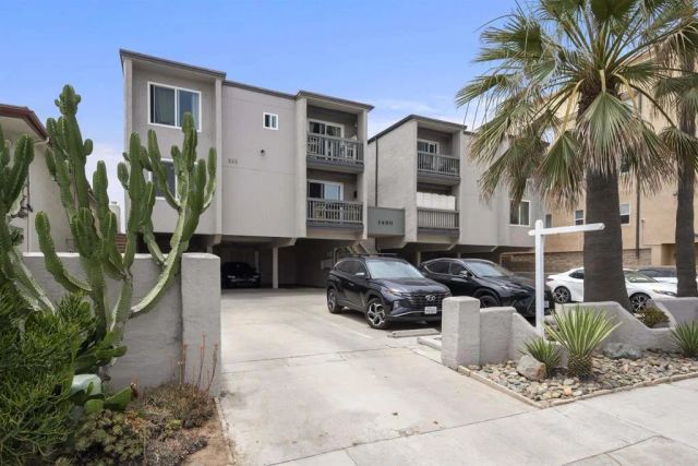 1460 Seacoast Drive 11, Imperial Beach, CA 91932