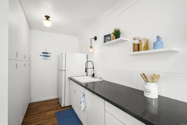 1460 Seacoast Drive 11, Imperial Beach, CA 91932