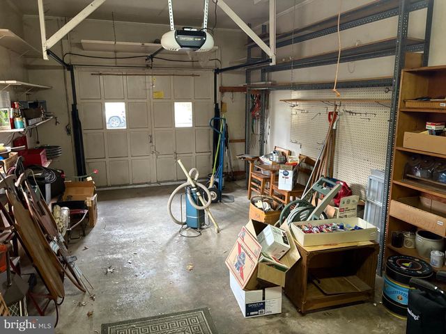 1026 ELMWOOD DR, Pottstown, PA 19464