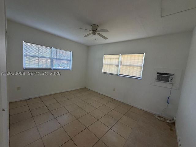 1226 NE 112th St 1226, Miami, FL 33161