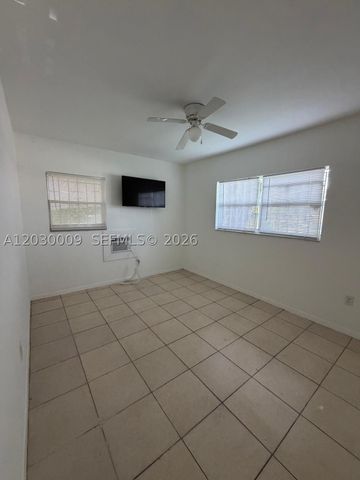 1226 NE 112th St 1226, Miami, FL 33161