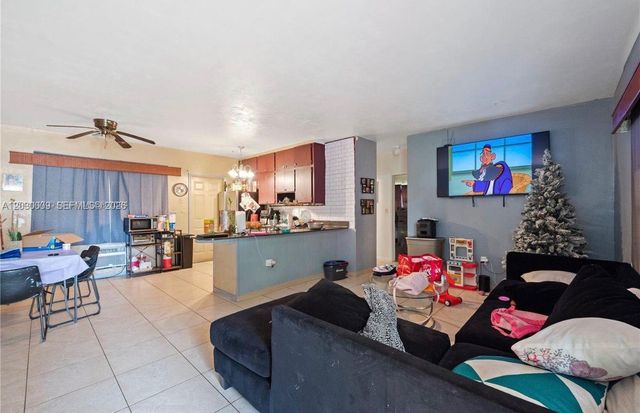 1226 NE 112th St 1226, Miami, FL 33161