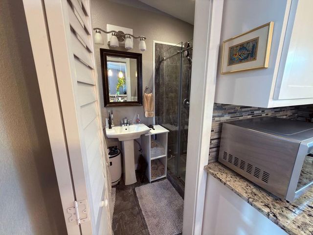 178 Kluge Trail, Rockport, TX 78382