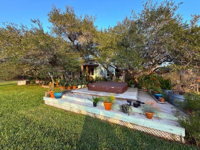 178 Kluge Trail, Rockport, TX 78382