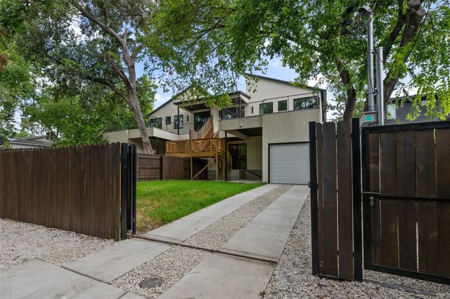 4324 Airport BLVD B, Austin, TX 78722