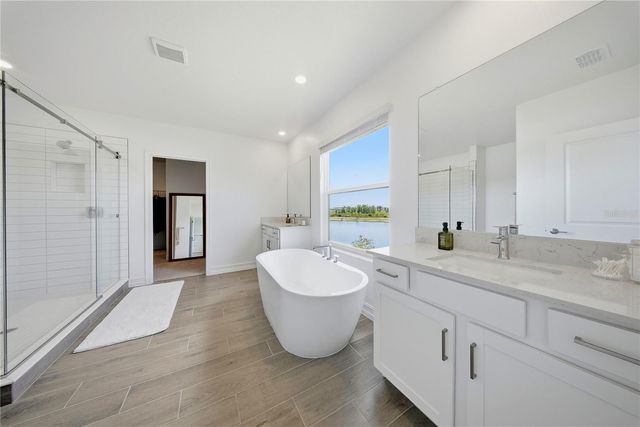 9471 RUNAWAY BREEZE DRIVE, Land O Lakes, FL 34637