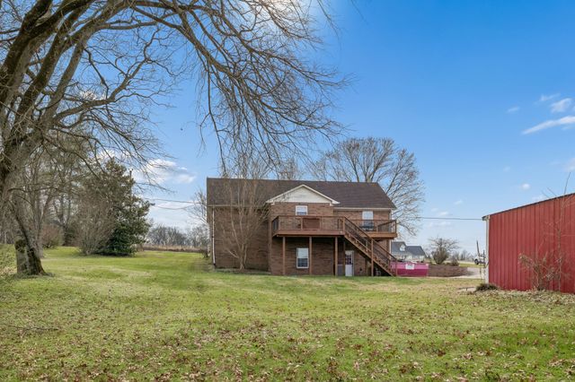 2755 Greens Mill Rd, Columbia, TN 38401