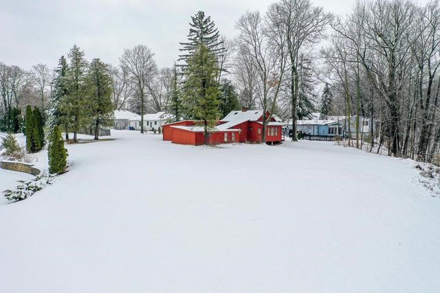 10 EMBREY COURT, Appleton, WI 54915