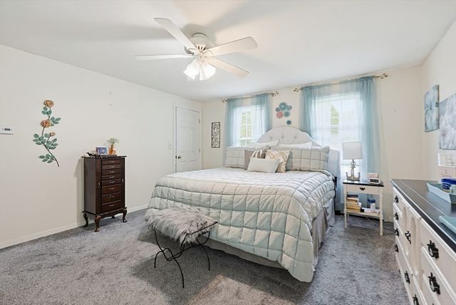11 Brooke Haven Dr, Rutland, MA 01543